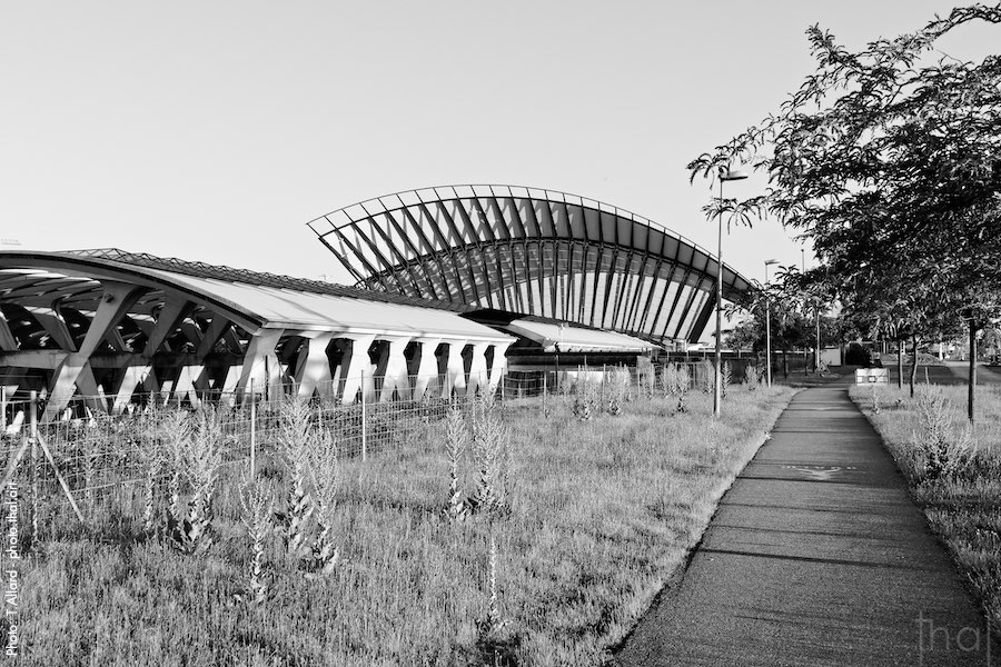 Exterior of the Saint-Exupéry station on the north side