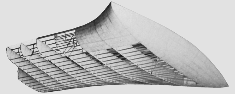 Maquette de la toiture de la Chapelle de Ronchamp d'André Maisonnier