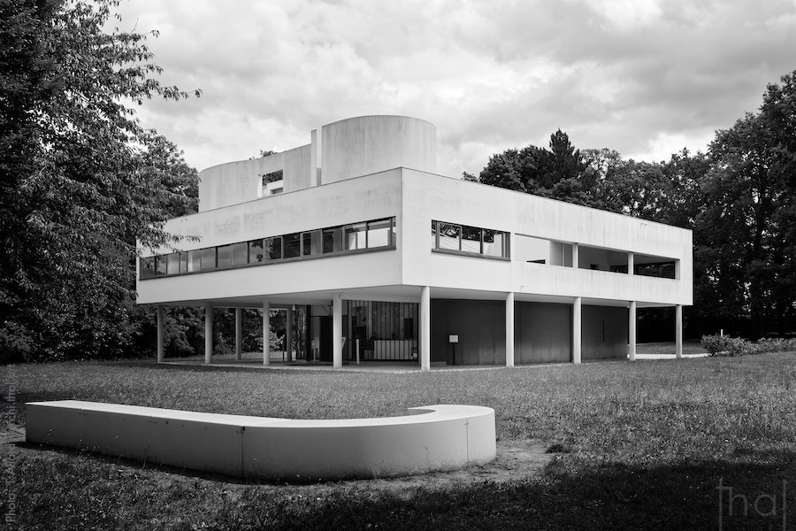 The Villa Savoye by architect Le Corbusier seen from the west
