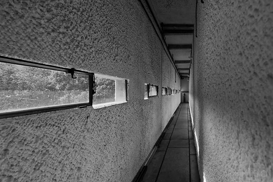 Couloir étroit réservé aux dominicains