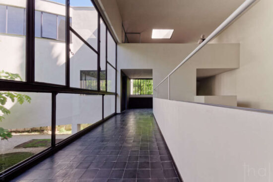 Maison La Roche, Le Corbusier's first architectural promenade